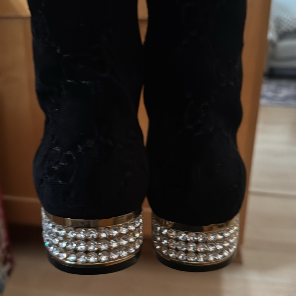 Gucci boots - Picture 3 of 5